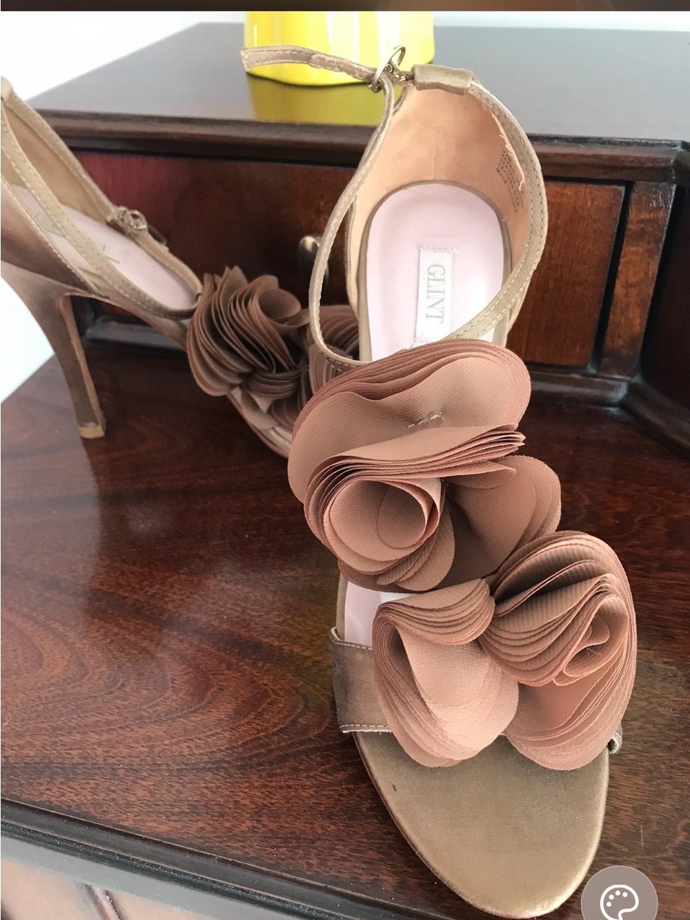 Glint copper satin heels. Gorgeous.